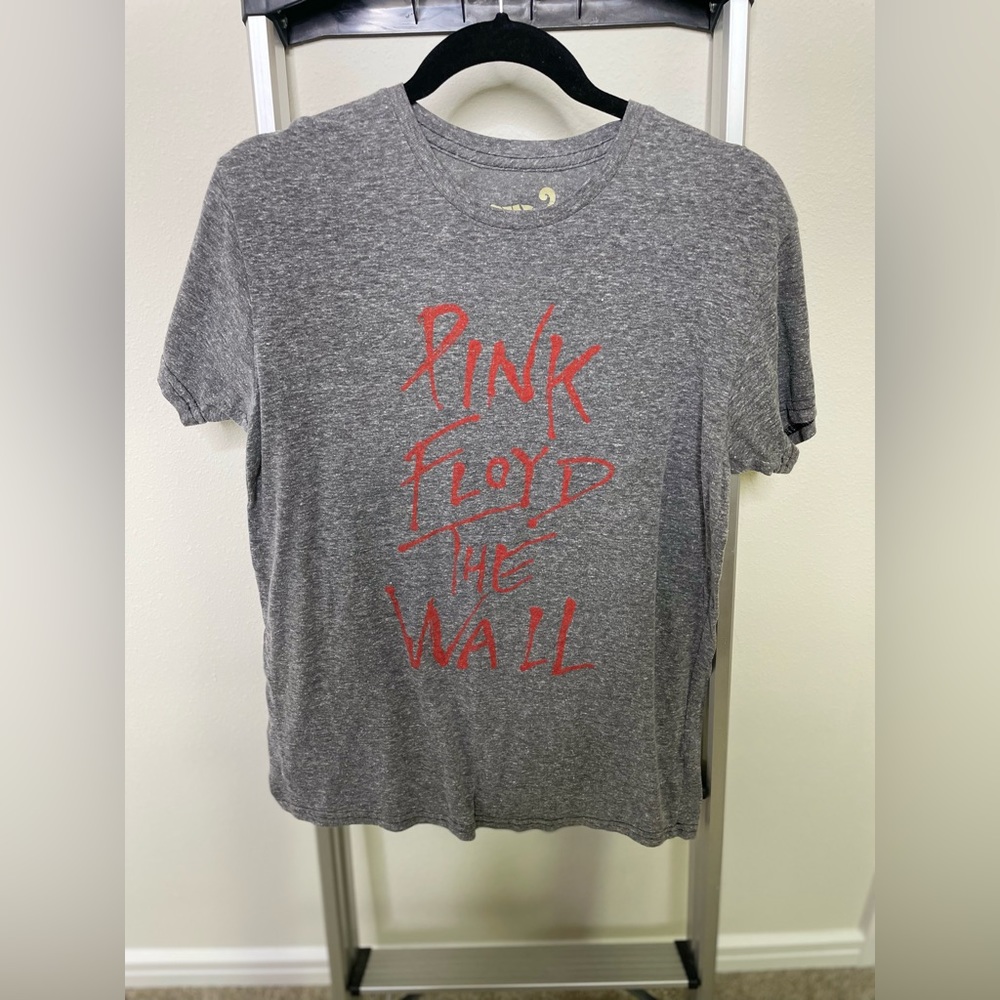 Pink Floyd - excellent condition - soft gray tee